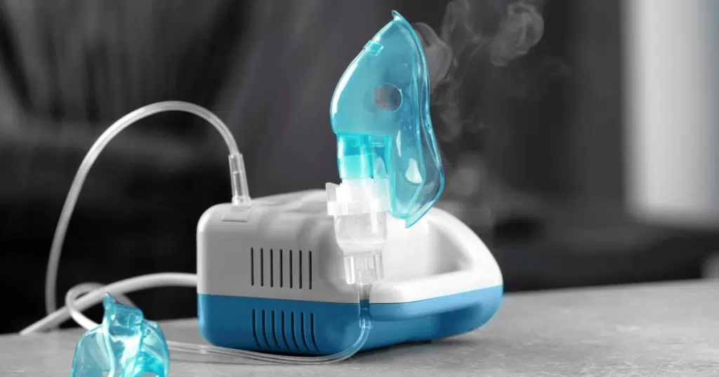 Side by Side Comparison – Nebulizer Vs Oxygen Machine Vs Concentrator