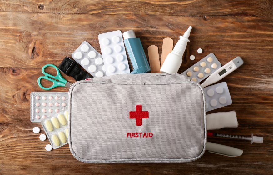 Home First-aid Essentials – What to Keep in A Home Medical Kit?